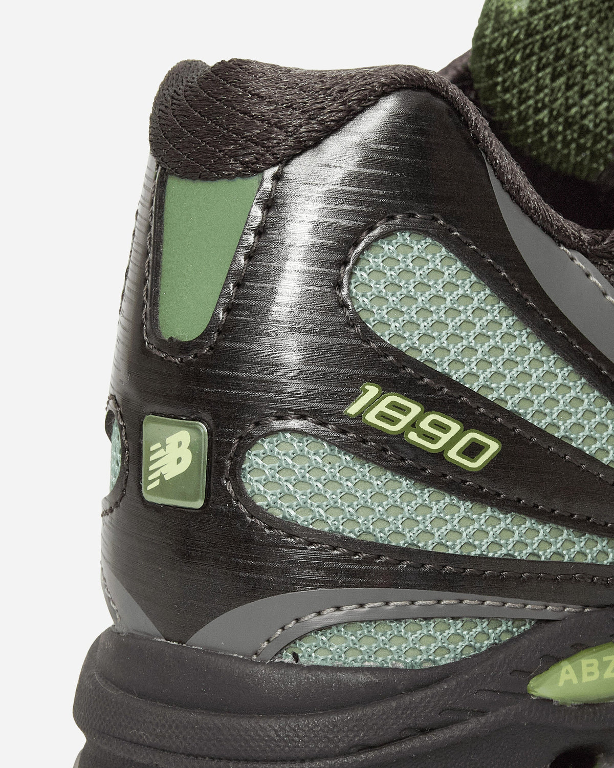 1890 Sneakers Faded Black / Utility Green