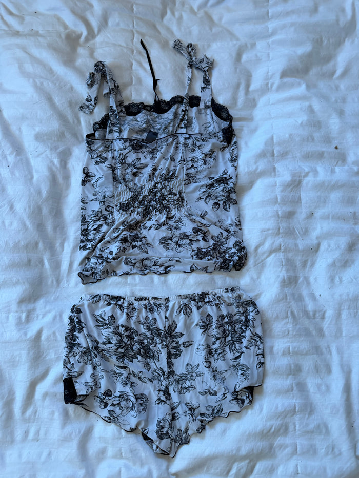 bisou bisou set