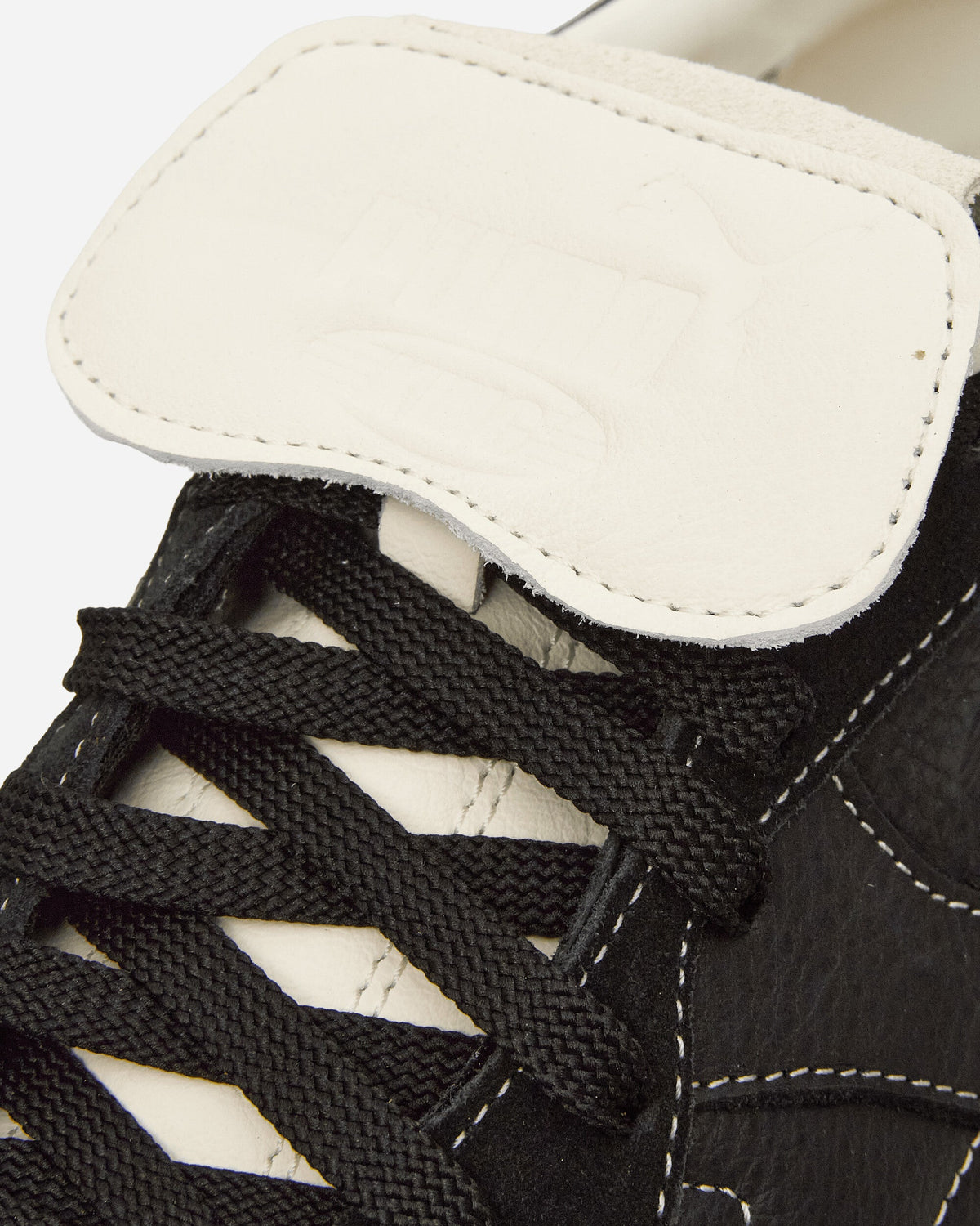 King Indoor Icons Sneakers Black / Frosted Ivory