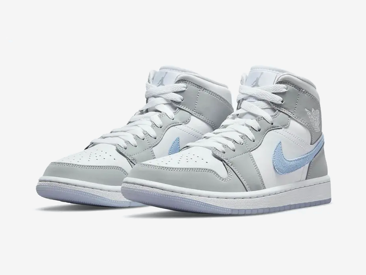 Air Jordan 1 Mid Wolf Grey (W)