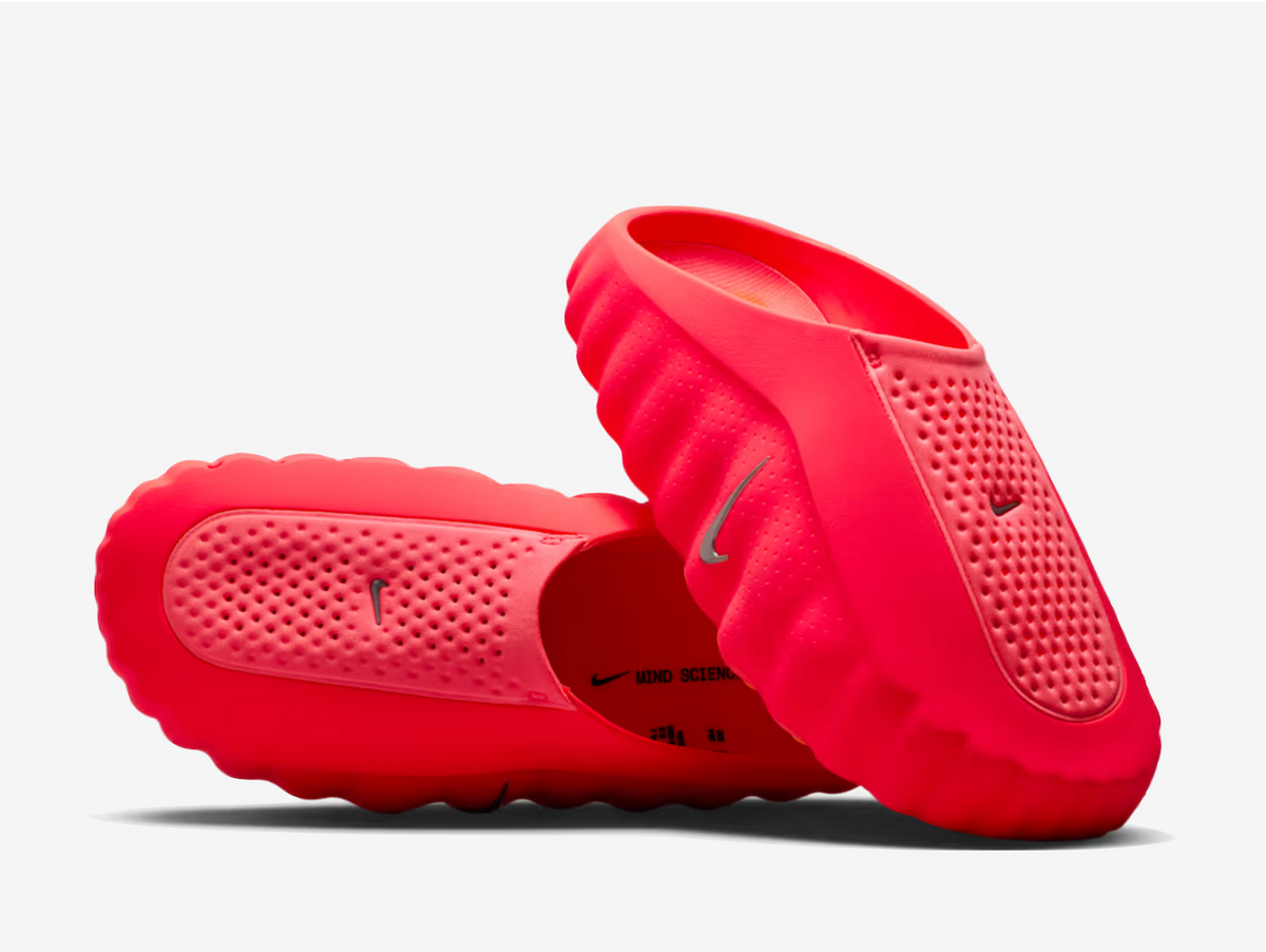Nike Mind 001 Slide Solar Red