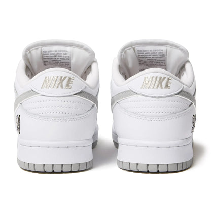 Supreme x Nike SB Dunk Low White