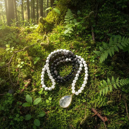 White Howlite Onyx Quartz Mala Necklace